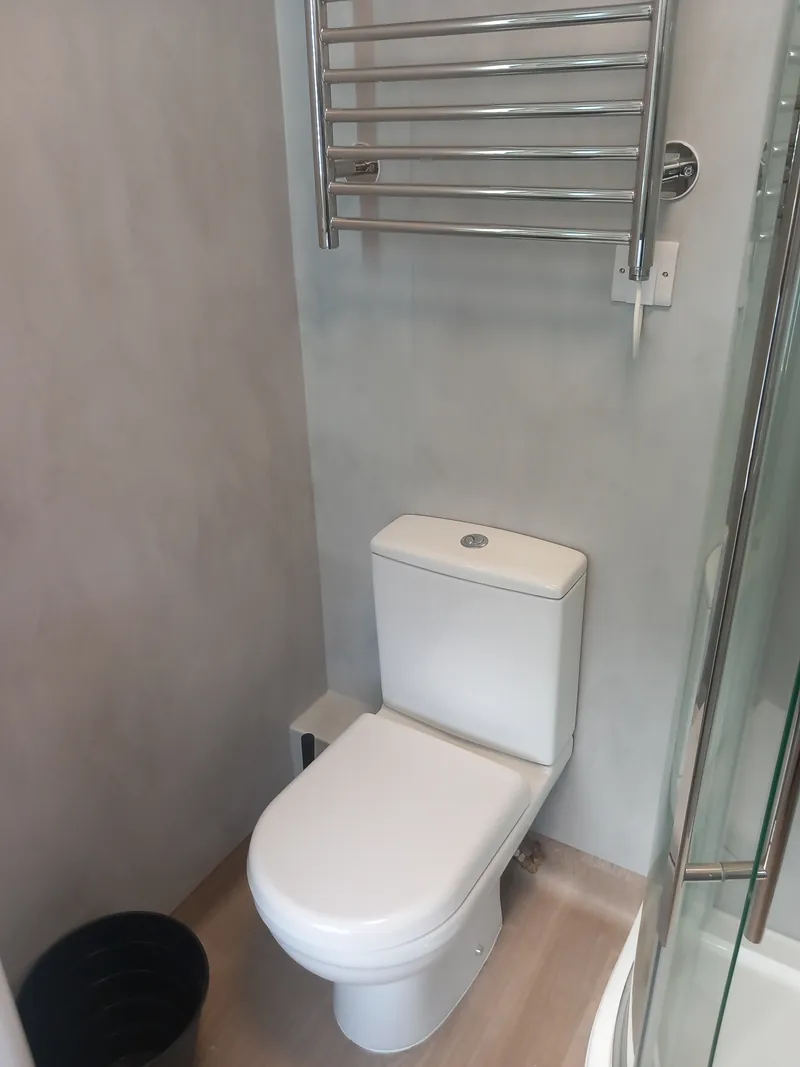 Room 4 Bedroom